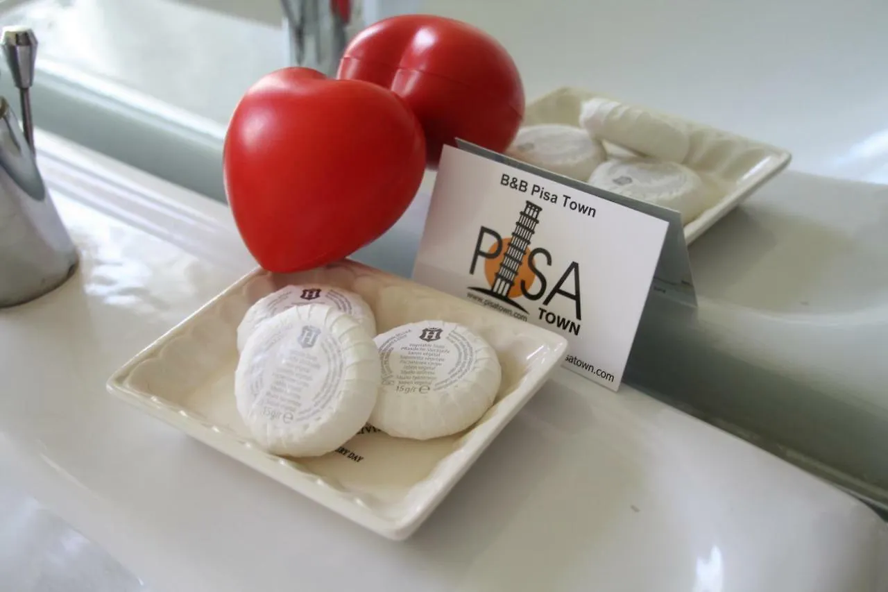 Alojamento de Acomodação e Pequeno-almoço Pisa Town Acomodação com café da manhã