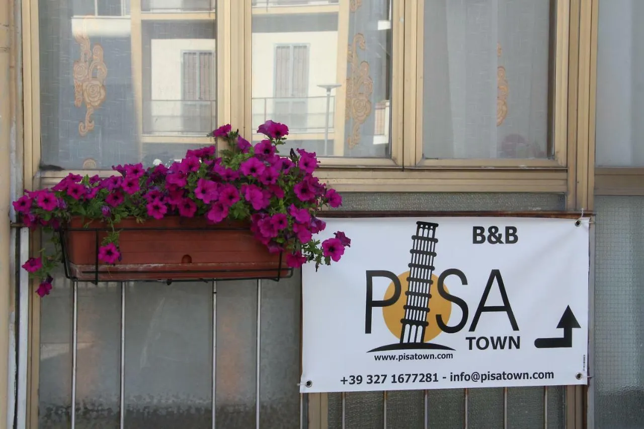 Pisa Town Bed & Breakfast 0*,